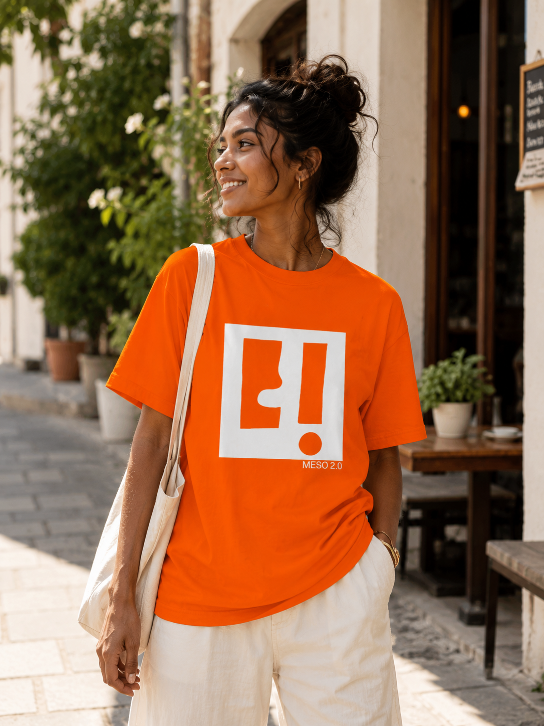 Meso 2.0 T-shirt L-02021 Avec cadre blanc