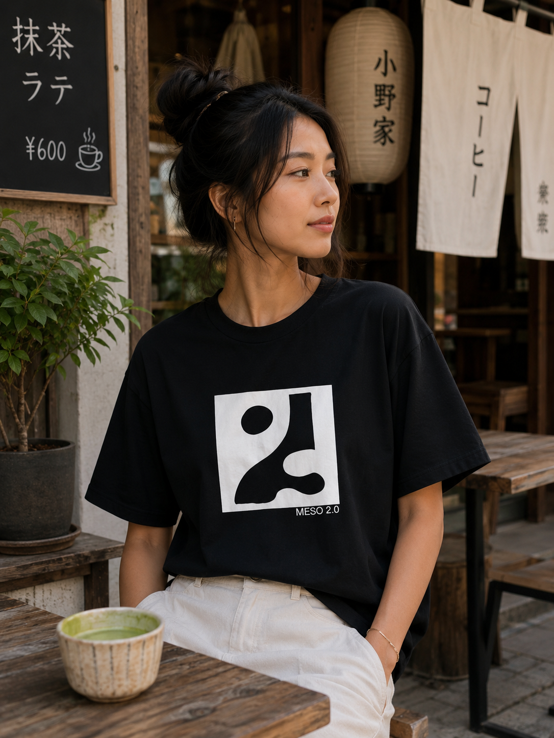 L-02023 Avec cadre blanc