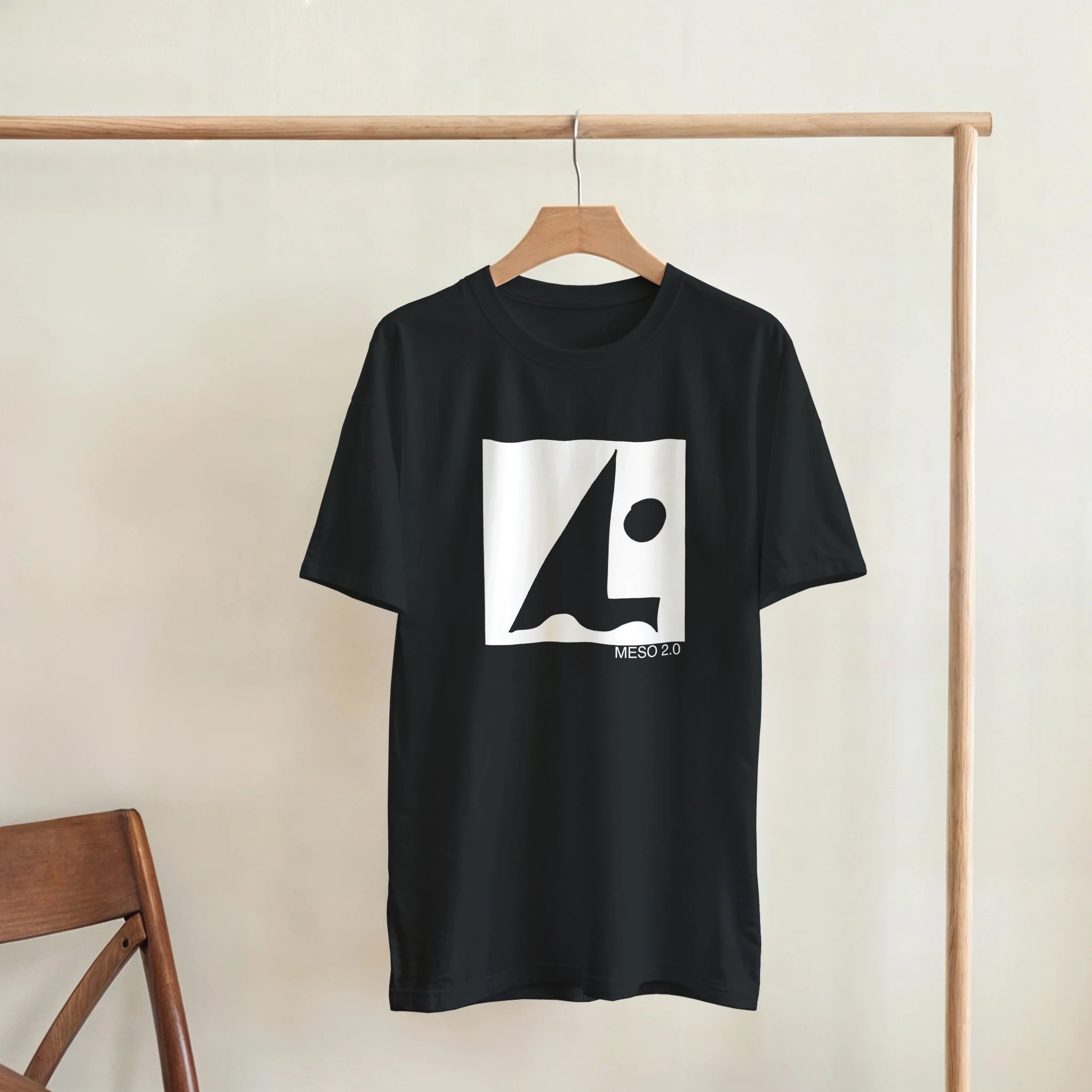 L-02022 Avec cadre blanc